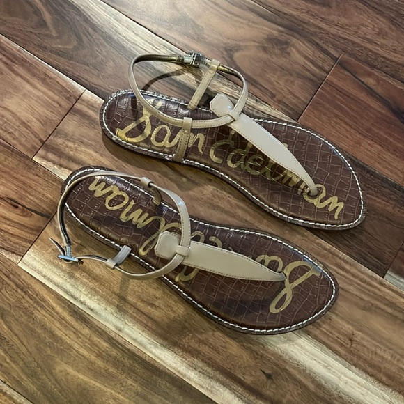 Sam Edelman Gigi sandal, size 11, nude patent leather, Almond color - Picture 2 of 6